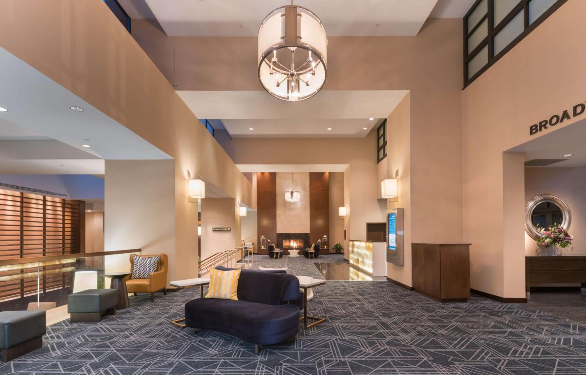 The Saratoga Hilton Hotel Саратога Спрингс Екстериор снимка