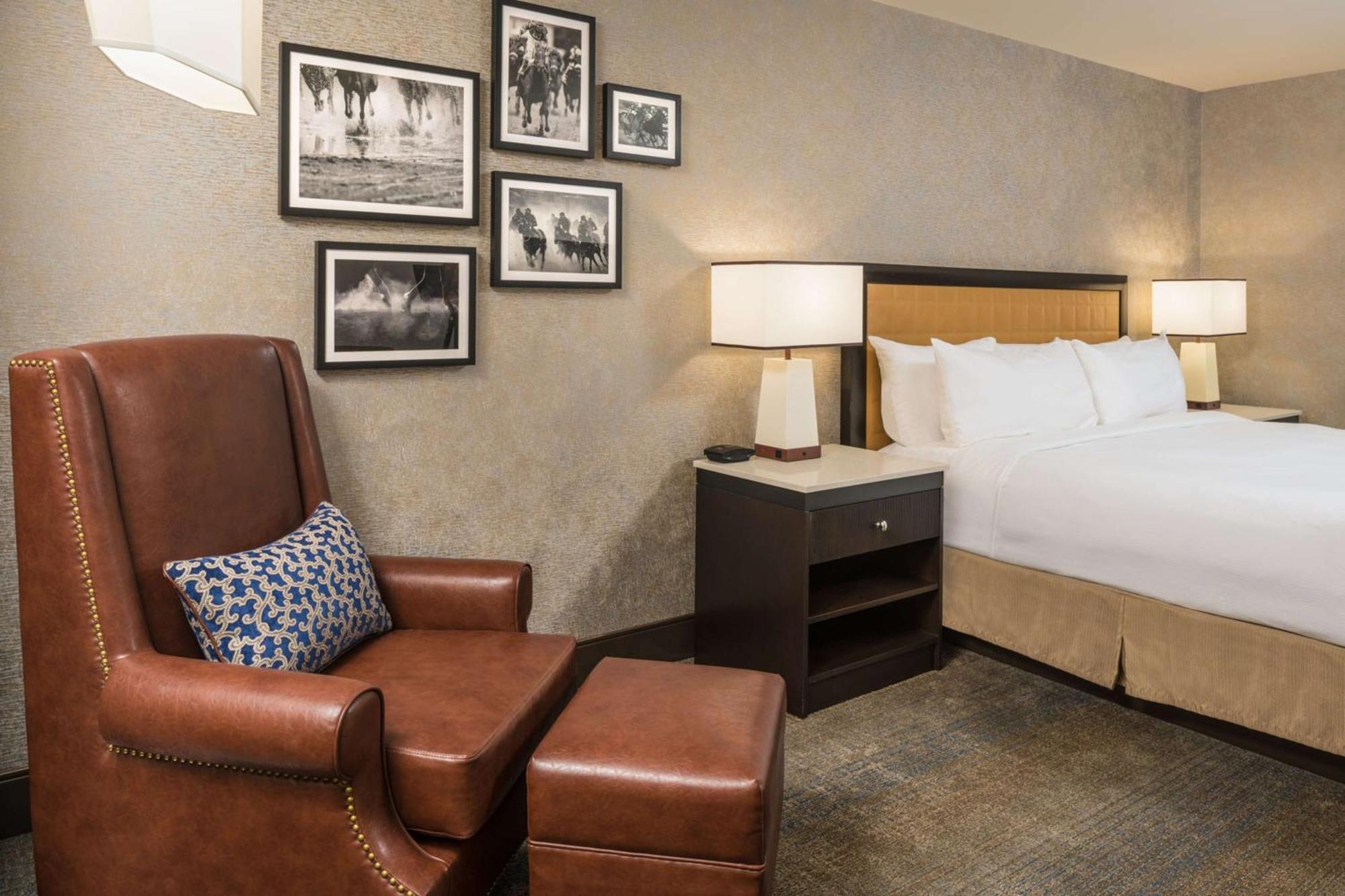 The Saratoga Hilton Hotel Саратога Спрингс Екстериор снимка